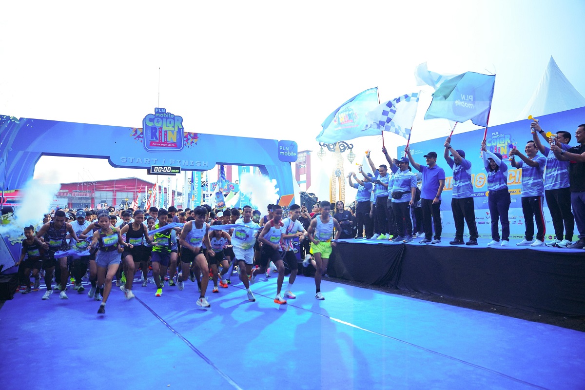 Ribuan Warga Padati BKB, PLN Mobile Color Run Palembang 2025 Sukses Digelar