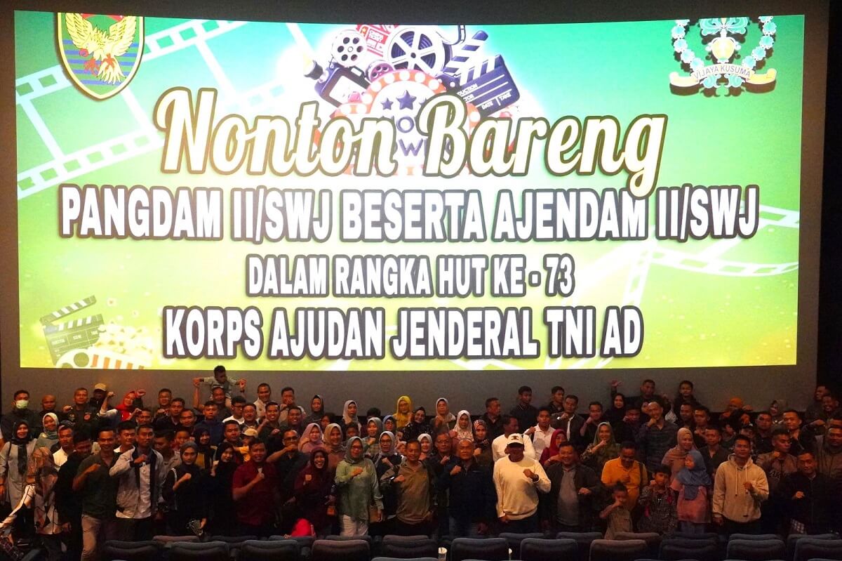Pangdam II Sriwijaya Ajak Keluarga Besar Ajendam Nobar di Bioskop Film '13 Bom di Jakarta'