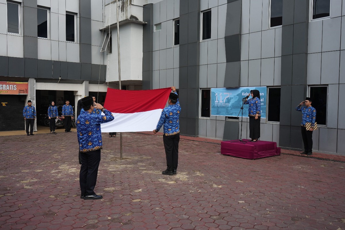 Semangat Hari Kebangkitan Nasional ke-117 di Kanwil Kemenkum Sumsel, Bangkit Bersama Wujudkan Indonesia Kuat