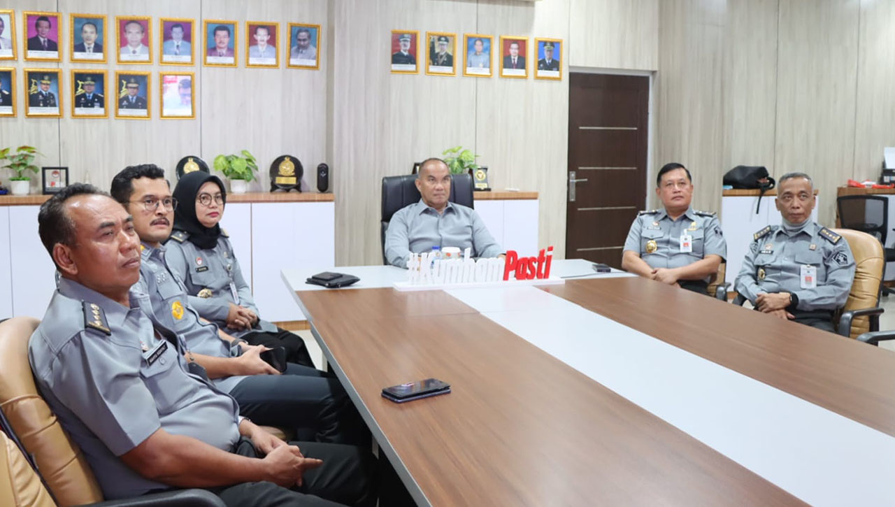 Kakanwil Kemenkumham Sumsel Ilham Djaya Ikuti Rapat Kerja Perdana Menteri Hukum dengan Komisi XIII DPR RI