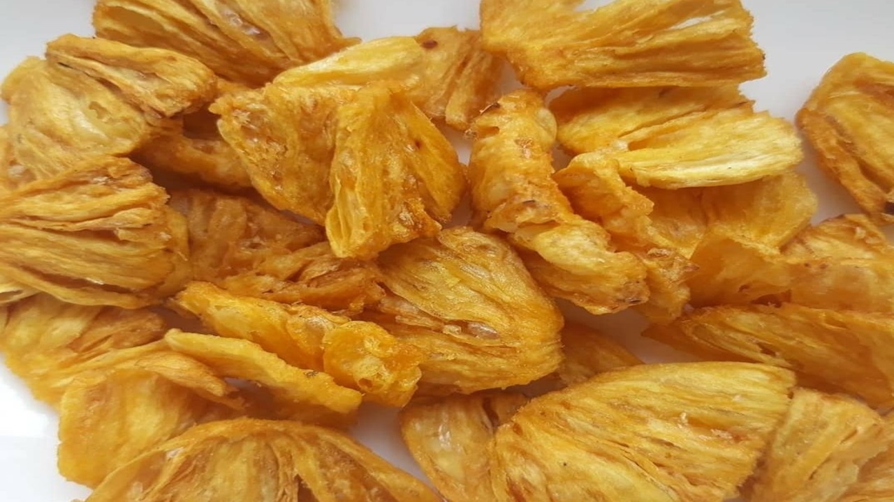 Keripik Nanas Prabumulih, Camilan Manis, Renyah, dan Praktis