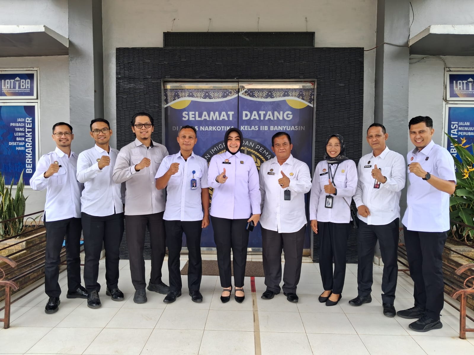 Kemenkum Sumsel Serahkan Dokumen Kepemilikan BMN ke Sejumlah Lapas, Tegaskan Komitmen Tertib Administrasi