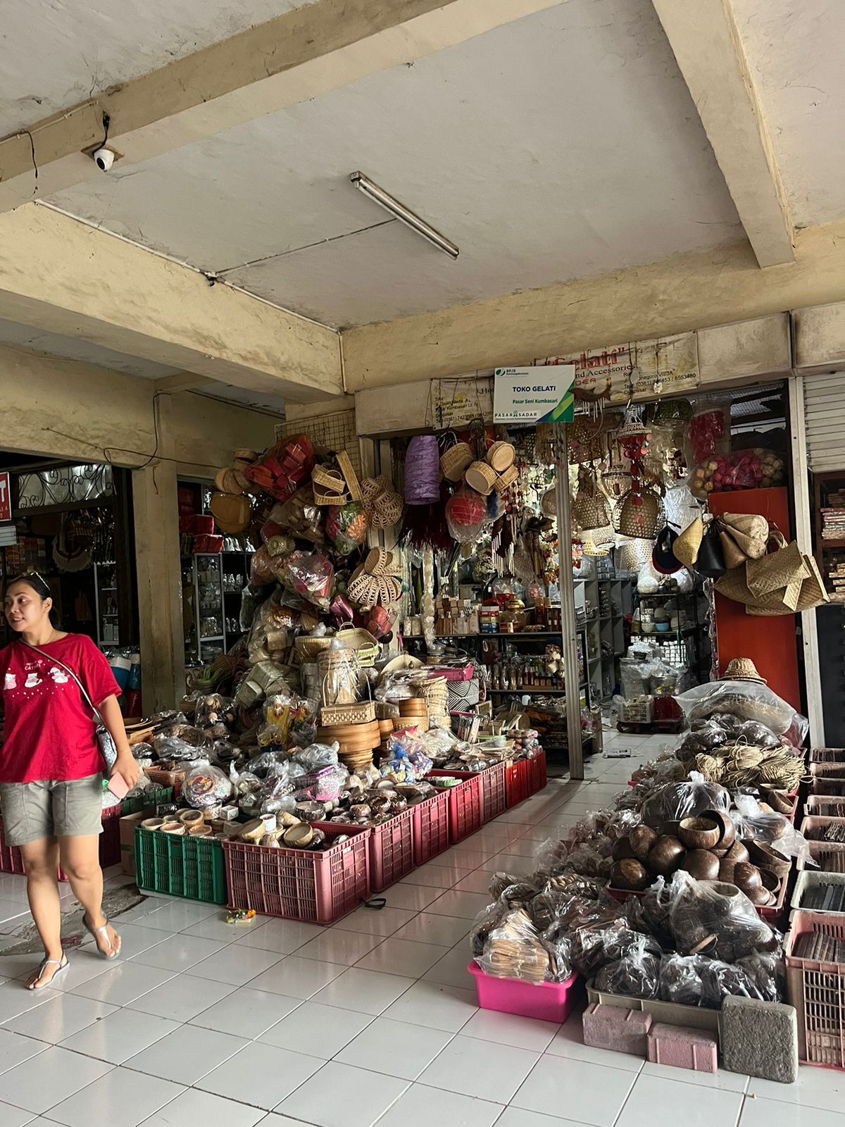 Kumbasari, Destinasi Pasar Oleh-oleh Murah dan Lengkap di Bali