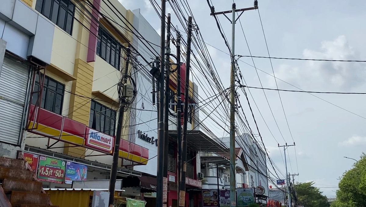 Rusak Pemandangan, Penataan Kabel Utilitas di Kota Palembang Jadi Salah Satu Prioritas