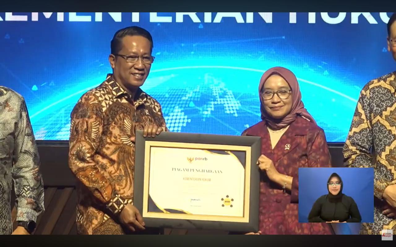 Raihan Predikat WBBM, Bukti Nyata Komitmen Kanwil Kemenkum Sumsel Hadirkan Pelayanan Berkualitas