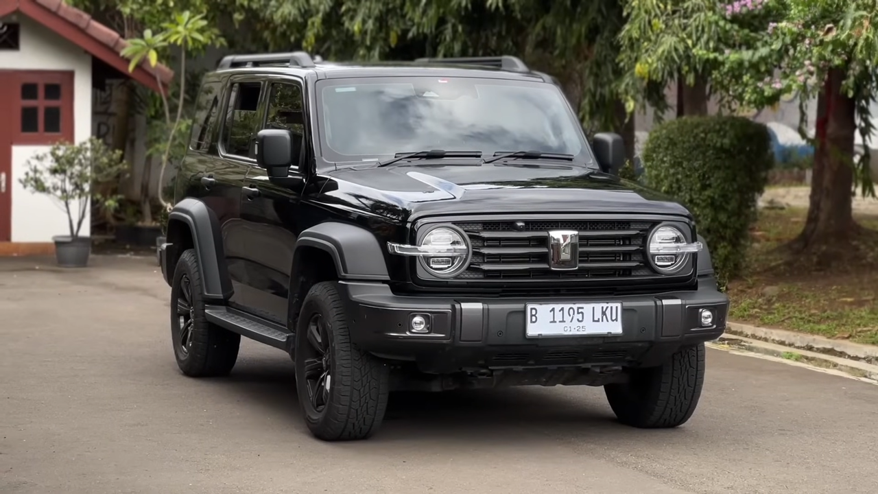 Tank 300: SUV Offroad Tangguh dengan Harga di Bawah 1 Miliar