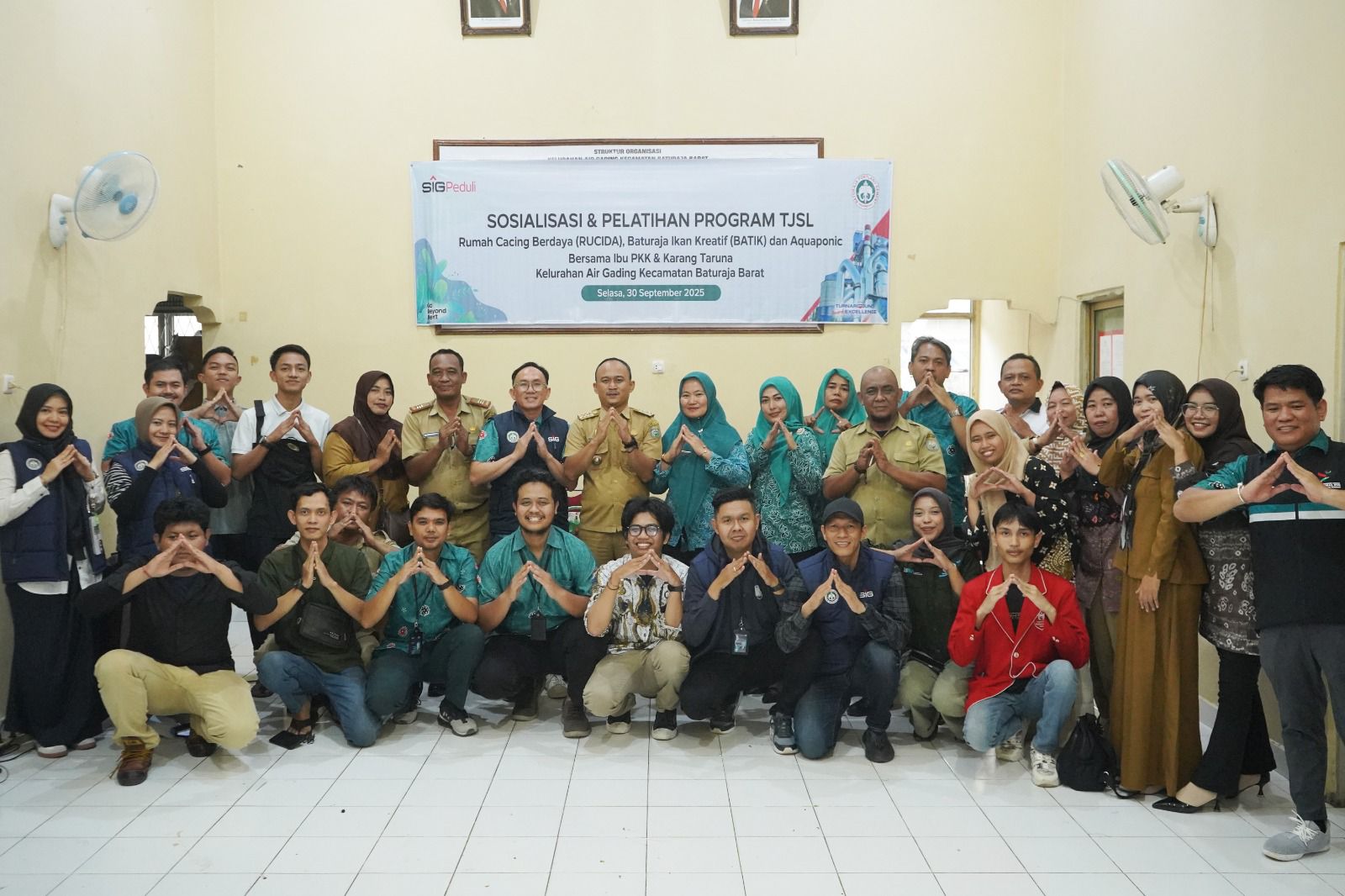 Semen Baturaja Kenalkan Tiga Program Unggulan untuk Pemberdayaan Warga di Air Gading