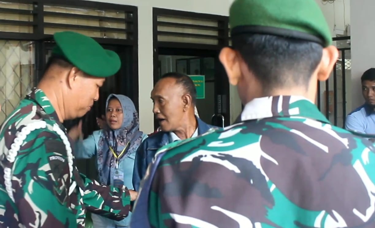 Tak Puas Hasil Penyidikan Polisi, Ibu Korban Pembunuhan Mengamuk di Pengadilan 