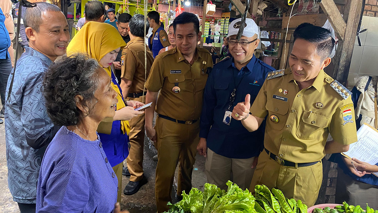 Walikota Palembang Pastikan Harga dan ketersediaan Bahan Pokok Stabil