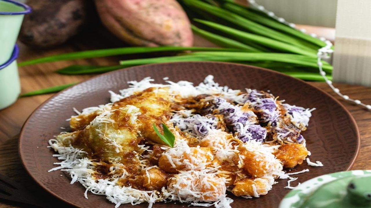 Lupis Ubi Kuning, Jajanan Manis Kenyal yang Menggoda Selera