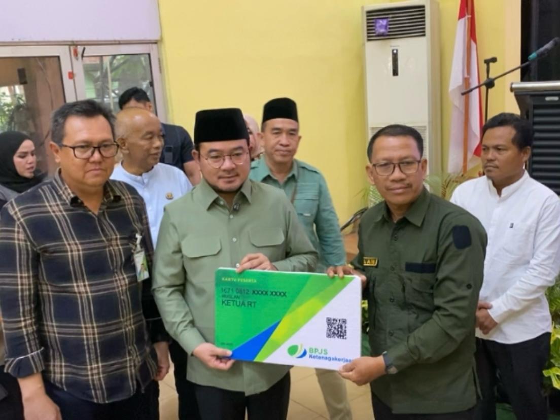 137 Ribu Pekerja Rentan di Palembang Dapat Jaminan Ketenagakerjaan dari Pemkot