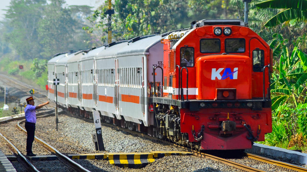 KA Sindang Marga Tambah Kapasitas saat Momen Libur Panjang Isra’ Mi'raj