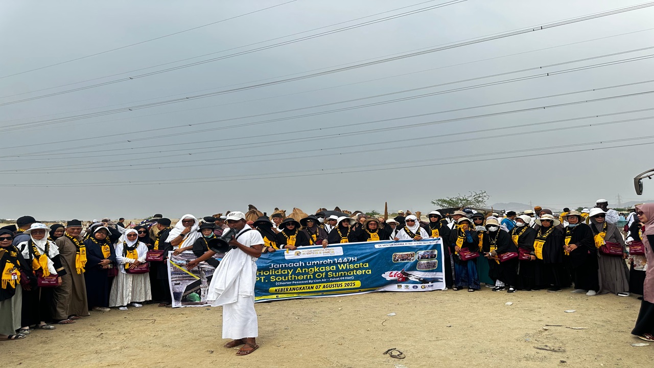 Bahagianya 433 Jemaah Ziarah Hudaibiyah dan Umrah Ketiga Gratis dari CEO Holiday Angkasa Wisata