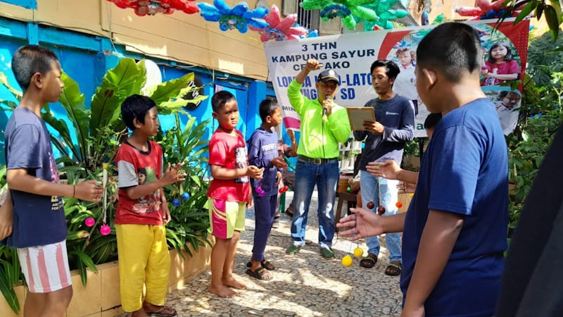 Puluhan Anak Ikuti Kompetisi Lato-lato di Kampung Sayur Palembang