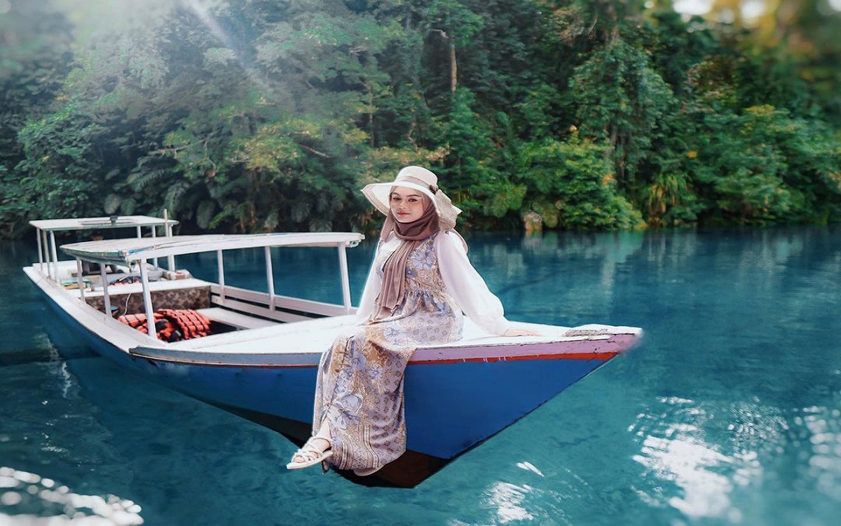 Labuan Cermin: Keajaiban Air Dua Rasa yang Menakjubkan di Kalimantan Timur