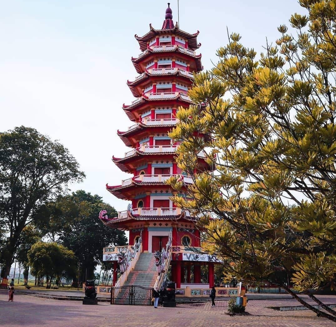Sejarah Pagoda di Pulau Kemaro Palembang