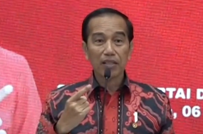 Jokowi Yakin Ganjar Bisa Membawa Indonesia dari Negara Berkembang ke Negara Maju