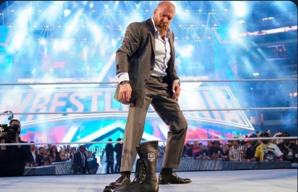 Bos WWE, Triple H Menunjuk Mantan Juara Dunia Sebagai General Manager Baru SmackDown
