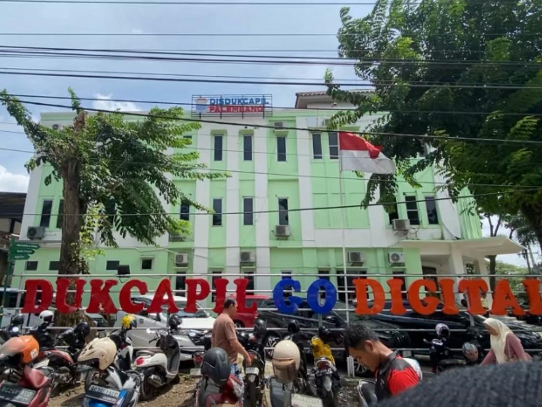 Disdukcapil Tekankan Penggunaan Anggaran Rp275 Juta Multimedia 2025 Sesuai Regulasi 