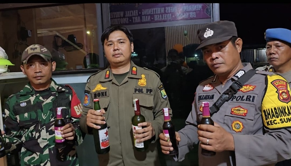 Polsek Sungai Lilin Razia 5 Tempat Hiburan, Puluhan Botol Miras Berbagai Merek Diamankan!