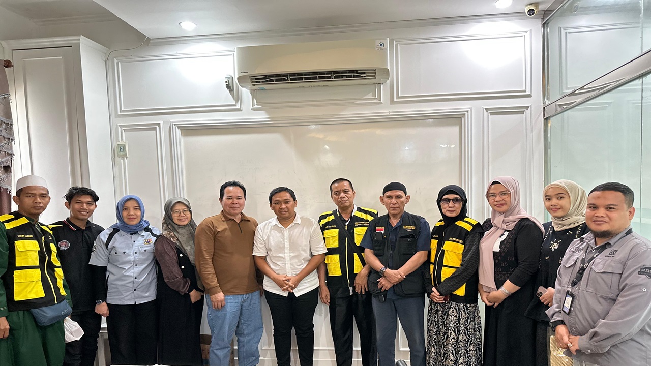 Holiday Angkasa Wisata Mantapkan Persiapan Perdana 1477 H Bersama Tour Leader dan Mutowif