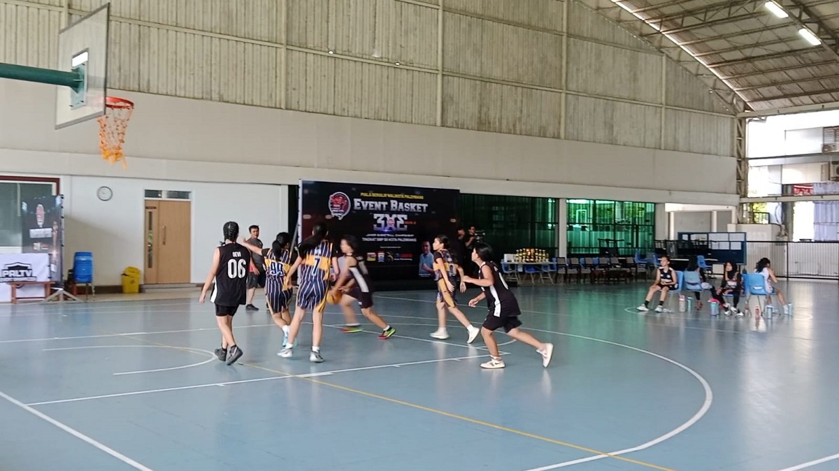 SMP Negeri 8 Palembang Gagal Pertahankan Gelar Juara Basketball Championship Seri 2