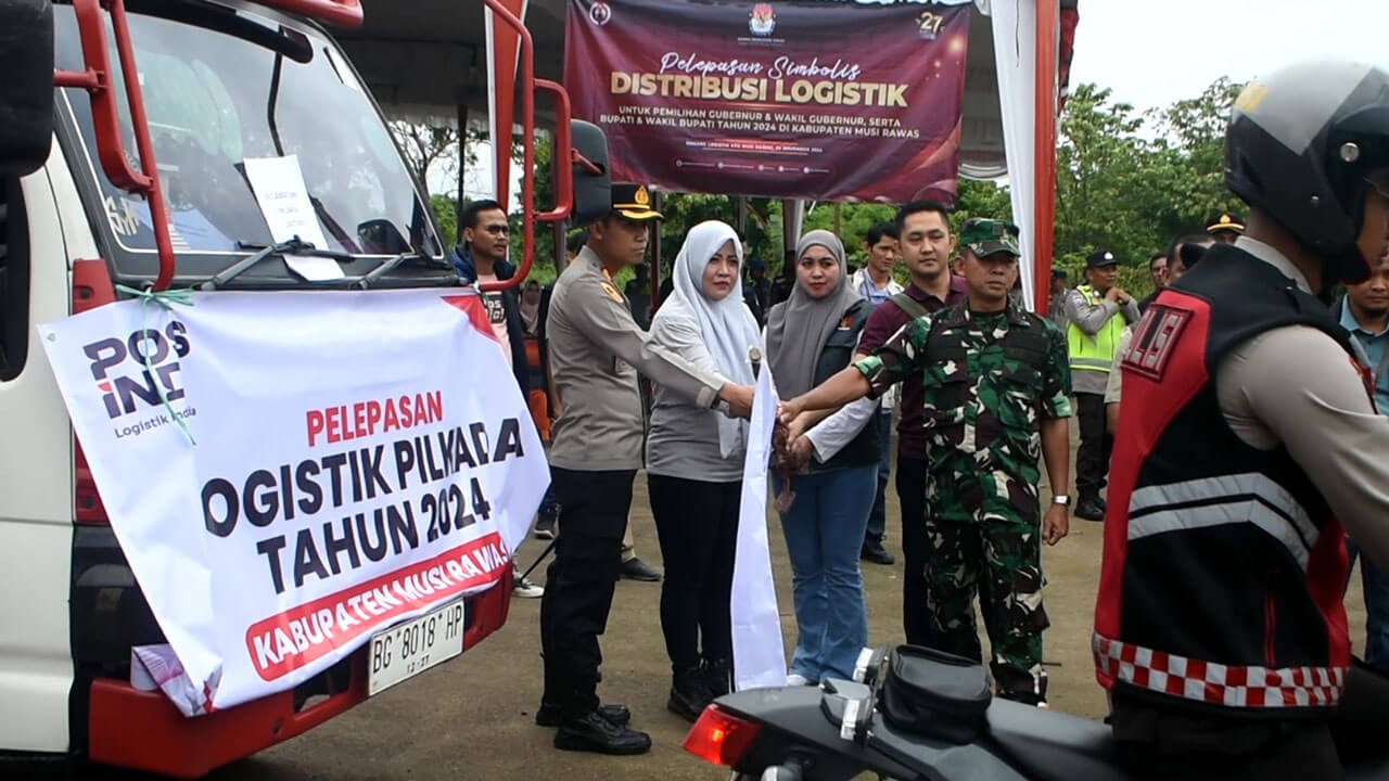 KPU Musi Rawas Distribusikan Logistik ke Gudang PPK