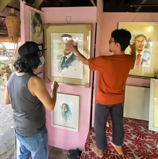 Video: Bos Jalan Tol Jusuf Hamka Pakai Rambut Palsu Prank Penjual Lukisan