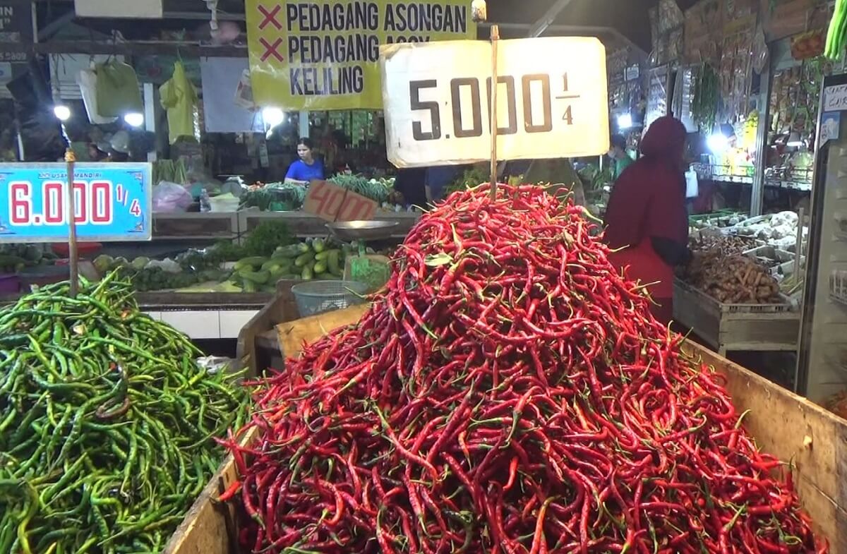 Harga Cabai di Pasar Sako Mandiri Palembang Turun Drastis di Pertengahan Ramadan