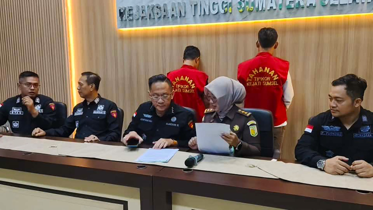 Kejati Sumsel Tetapkan 2 Tersangka Kasus Jaksa Gadungan