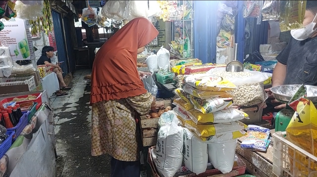 Penurunan Harga Telur Ayam Disambut Positif Pembeli
