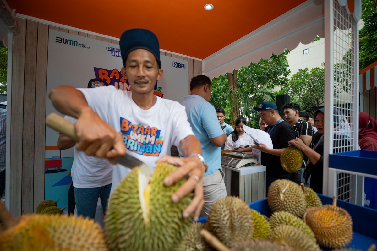  Dari Kebun ke Pasar, Bagaimana BRI Mengubah Nasib Petani Durian di Pekalongan?