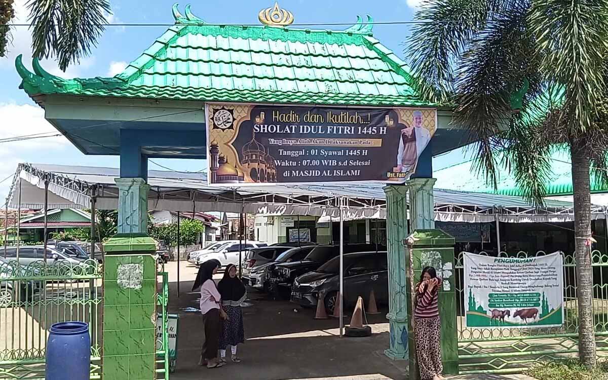 Sejumlah Masjid di Kota Palembang Lakukan Persiapan Salat Ied