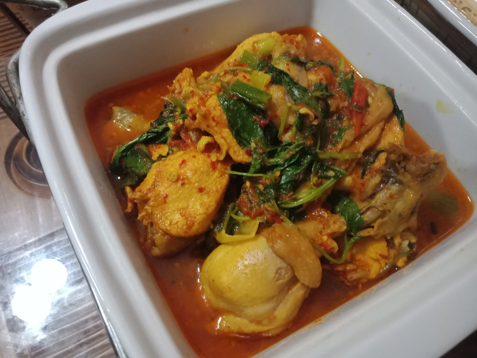 Ayam Woku, Kuliner Nusantara yang Wajib Dicoba bagi Pecinta Makanan Pedas