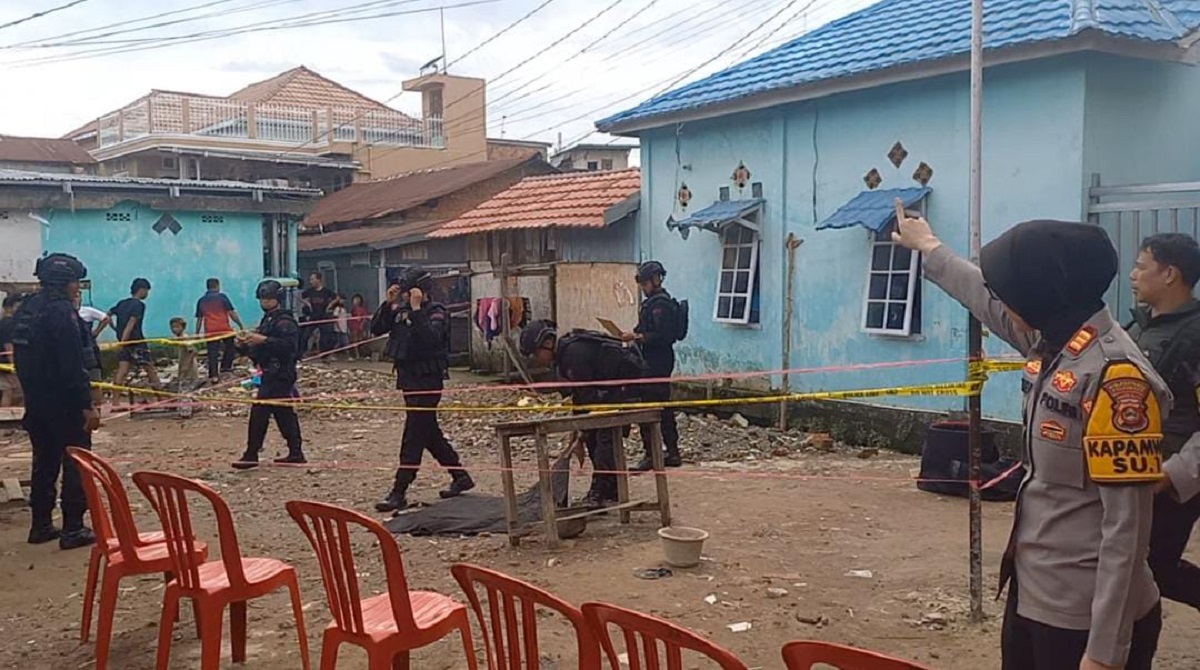 Heboh! Warga 8 Ulu Palembang Temukan Benda Diduga Bom Saat Gali Tanah Bikin Pondasi Rumah