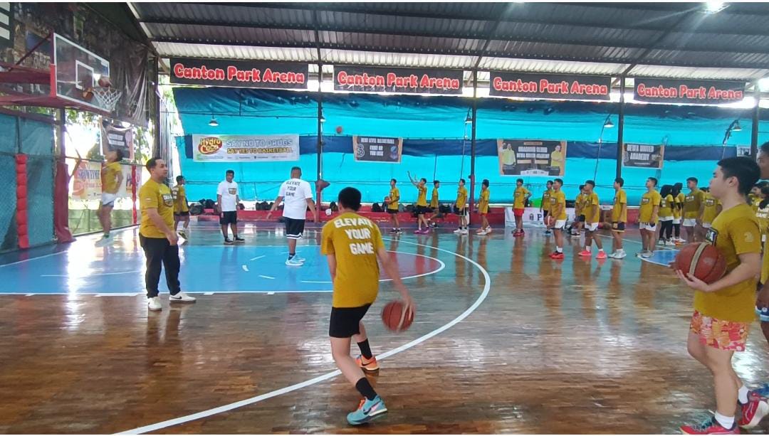 Dewa United Academy Gelar Coaching Clinic Basket, Puluhan Pelajar Se-Sumsel Antusias Ikuti Pelatihan