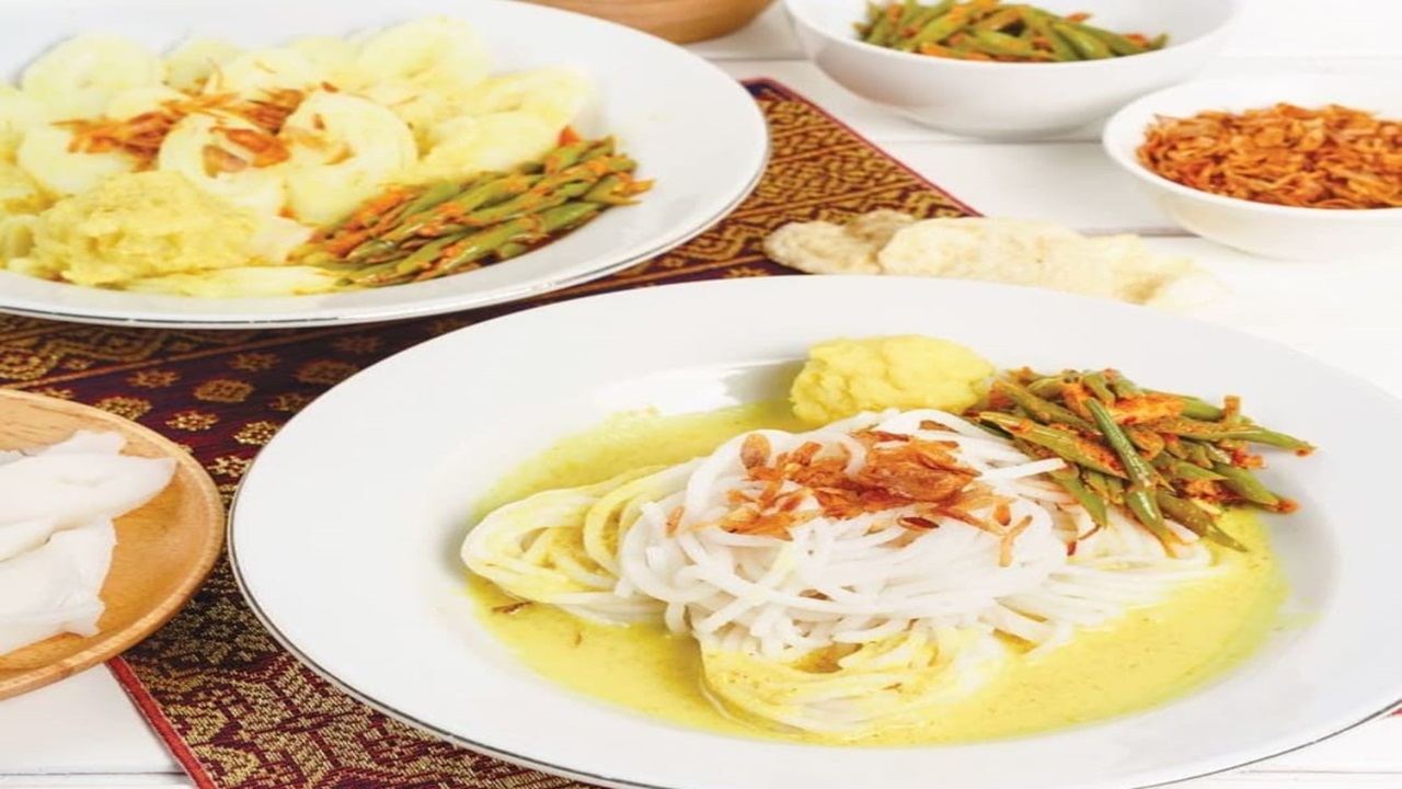 Lakso, Mie Kenyal Berkuah Santan Khas Palembang