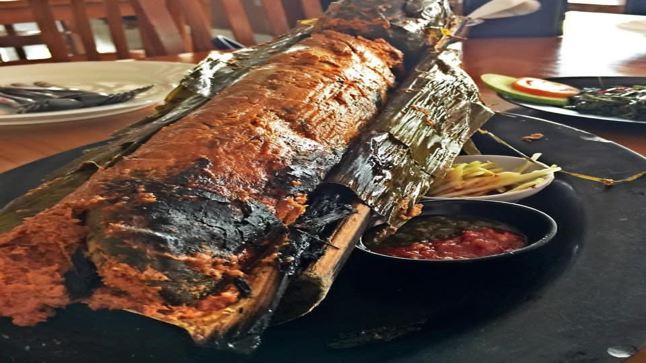 Ikan Semah Masak Bambu, Cita Rasa Alami dari Lereng Pagar Alam