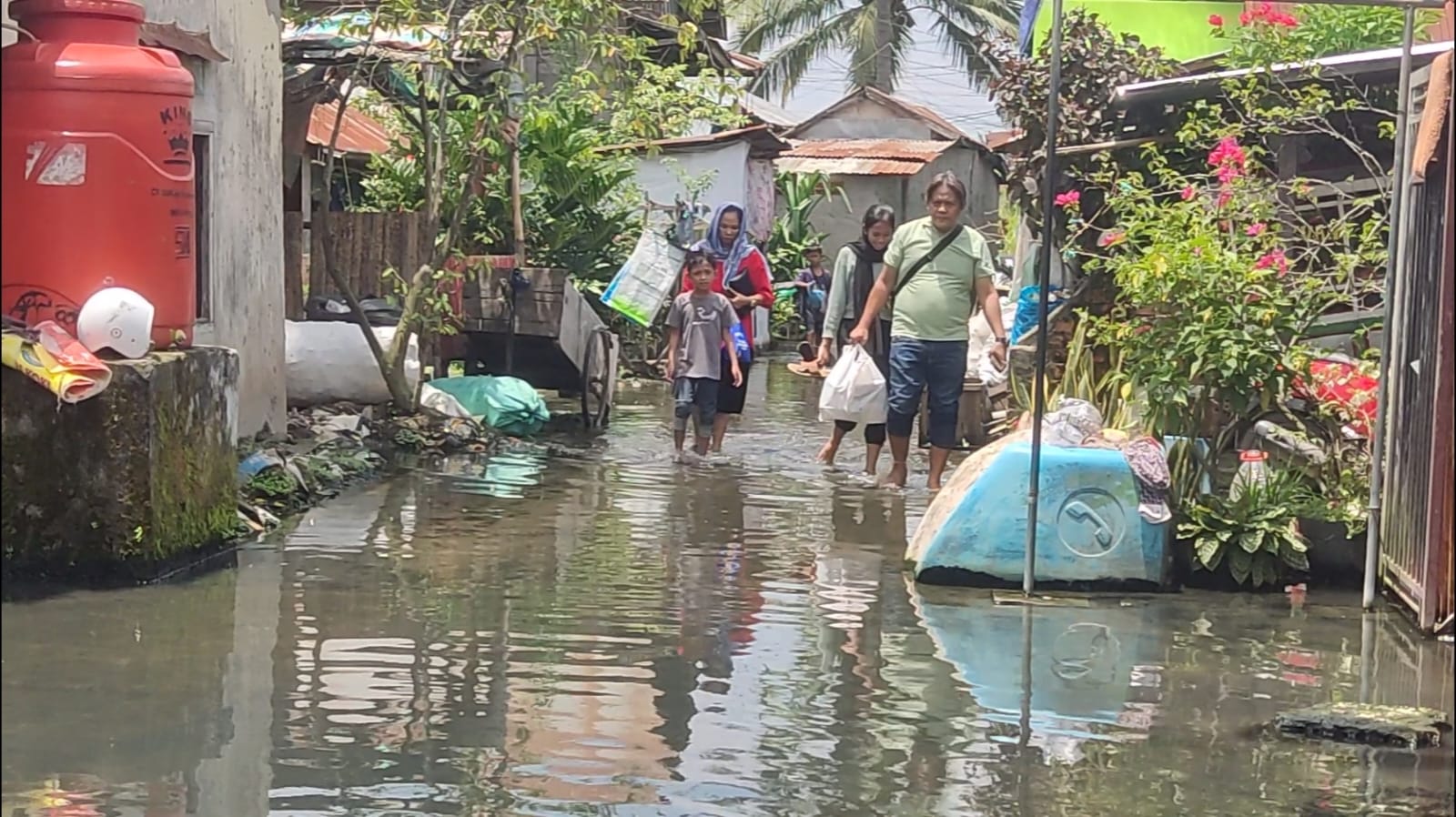 Satu Tahun Genangan Air, Lorong Putaran Tidak Kunjung Surut