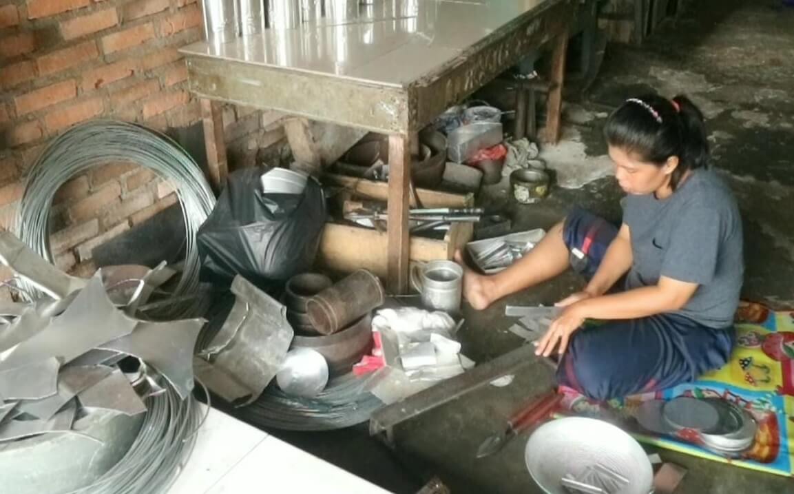 Pengrajin Aluminium Prabumulih Lebarkan Sayap Hingga ke Lampung
