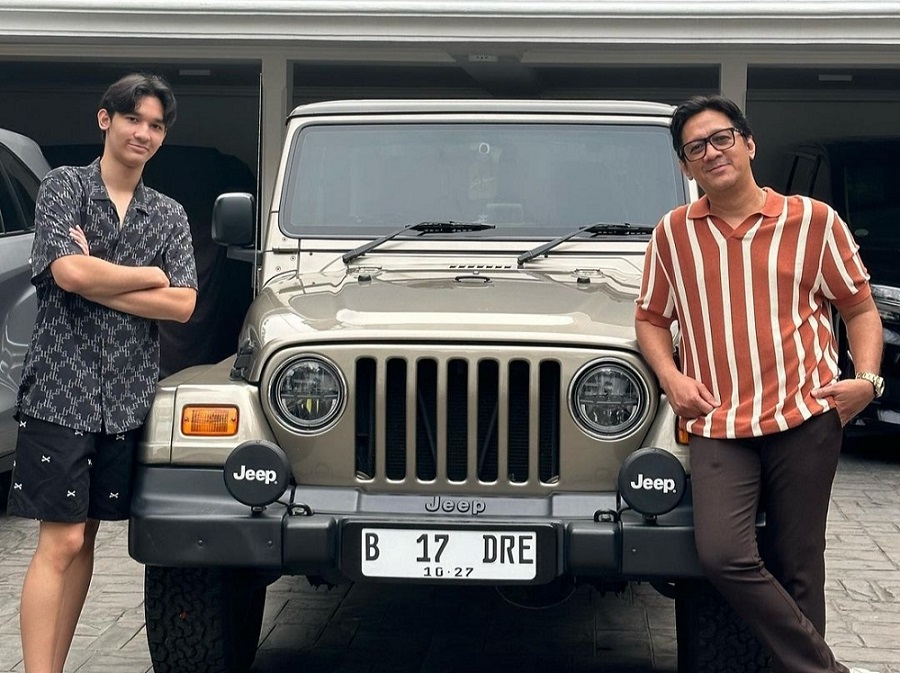 7 Deretan Mobil Mewah Milik Andre Taulany, Nomer 3 Mobil yang Dibeli dari Raffi Ahmad