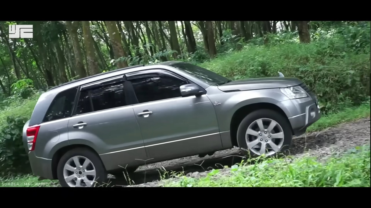 Suzuki Grand Vitara: SUV Underdog yang Masih Bikin Penasaran