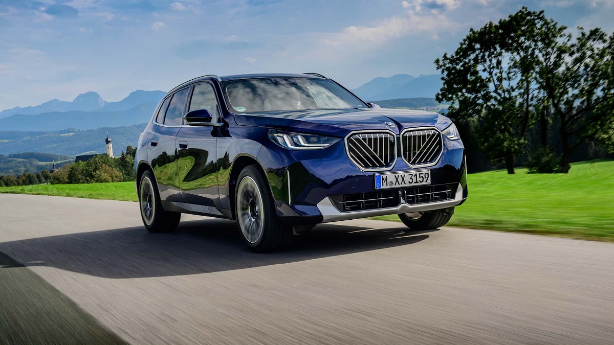 BMW X3 2025: SUV Hybrid Mewah dengan Performa Mengejutkan, Siap Jadi Idola Jalanan