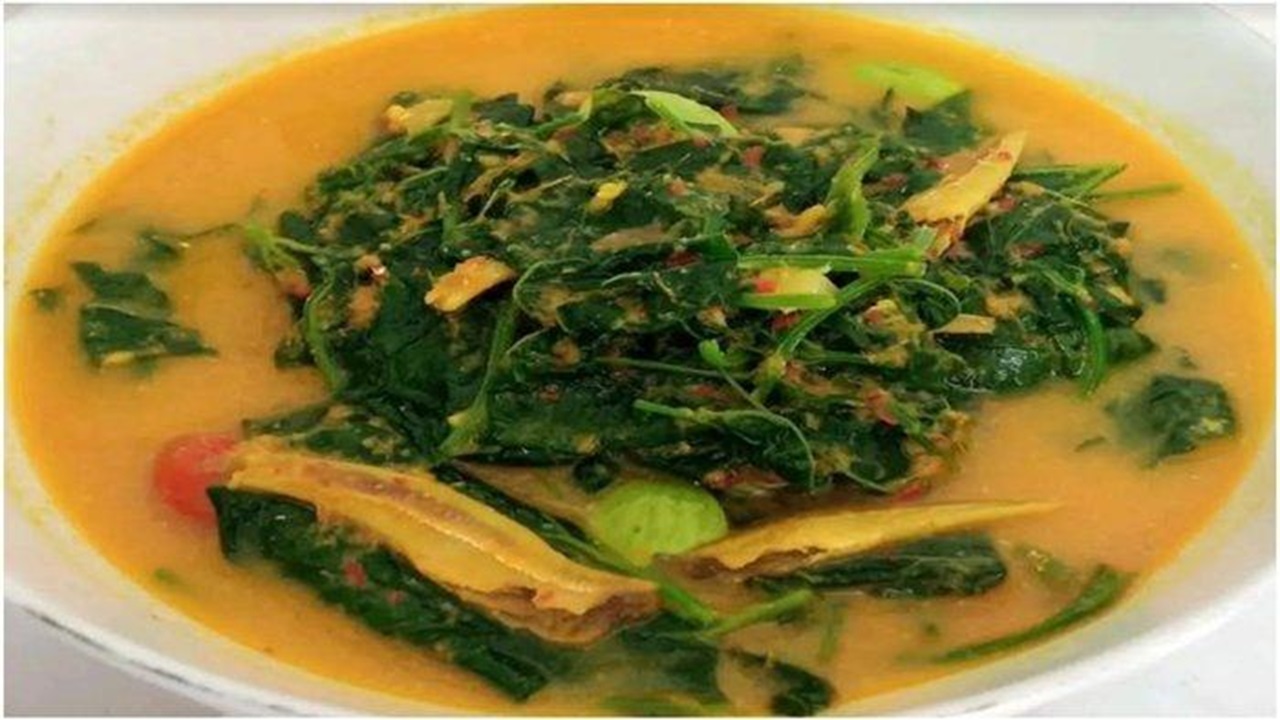 Pahit-Pahit Lezat, Itulah Sayur Kambas!