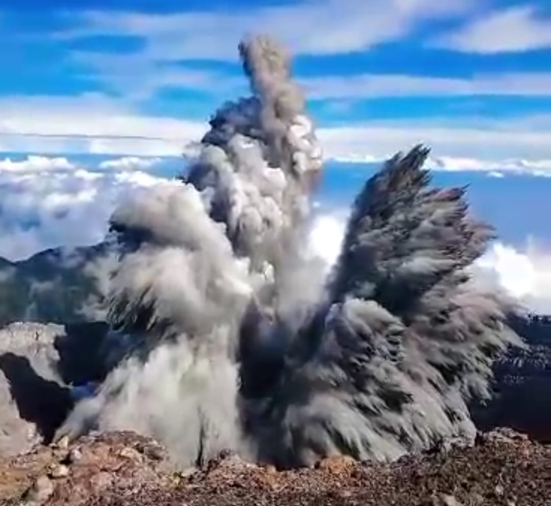 Mengapa Gunung Erupsi : Penyebab, Dampak, dan Langkah Cepat Penanggulangannya