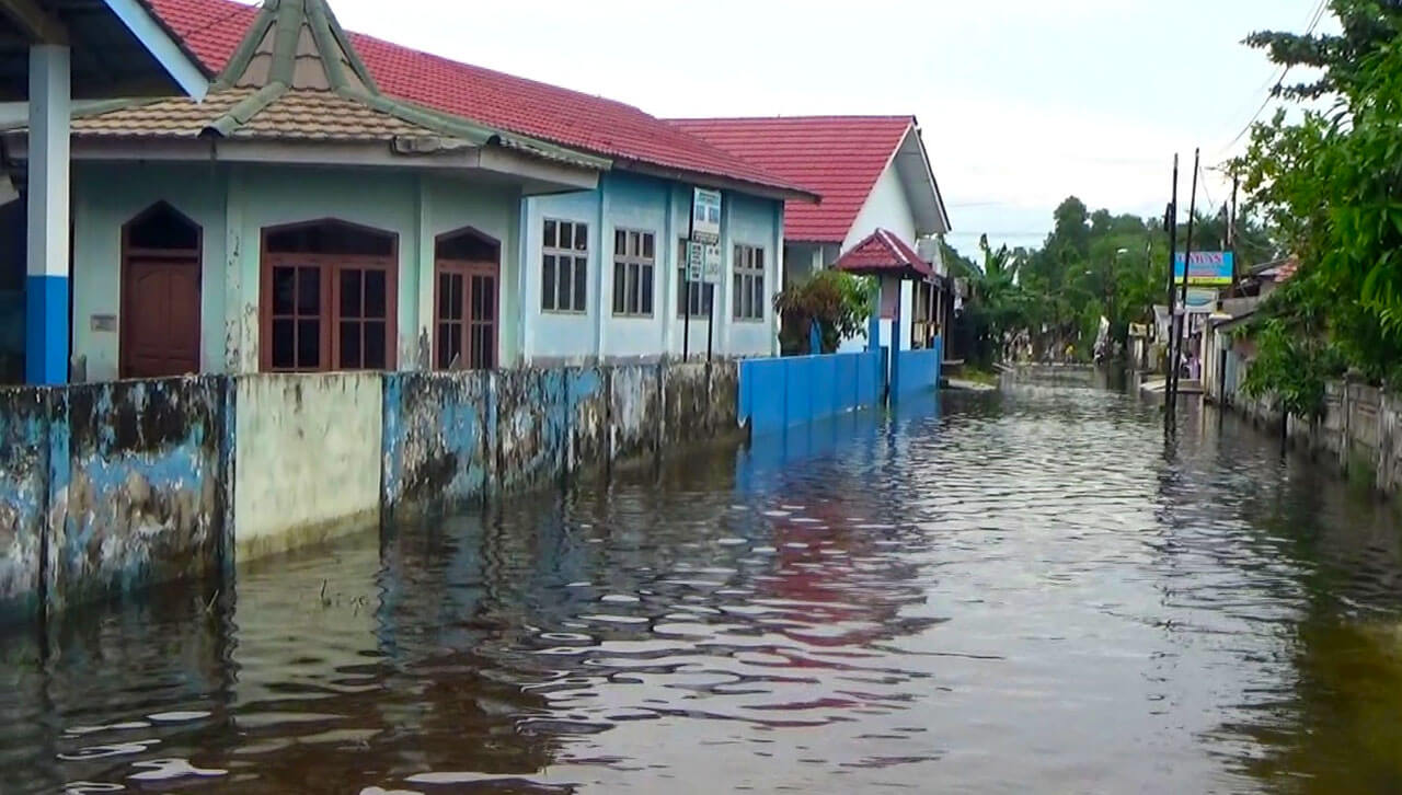 Akibat Hujan Deras Guyur Palembang, Jalan Lebak Jaya III Terendam Banjir Hingga 50 Centimeter