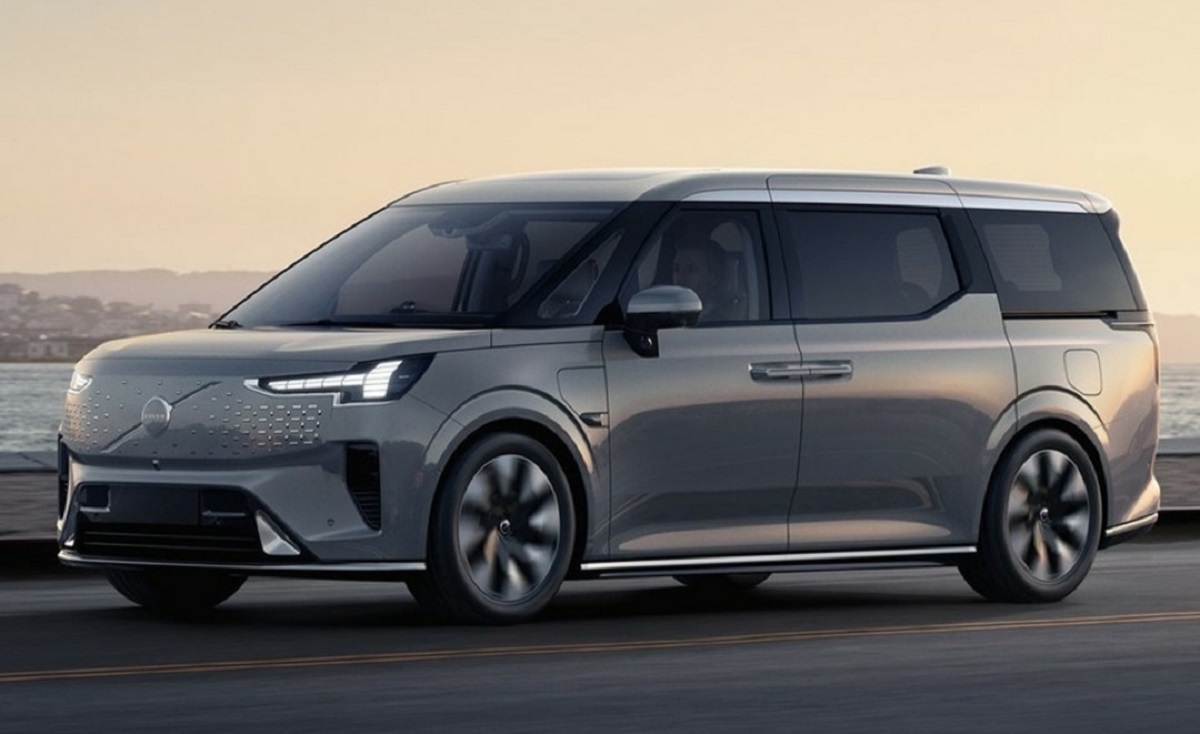 Saingan Toyota Alphard! Volvo EM90  Resmi Dirilis, Mobil Full Electric Pertama Volvo Jenis MPV  Premium