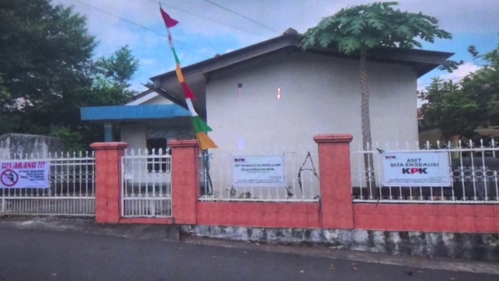 KPK Serahkan Rumah Rampasan Kasus Korupsi ke Kanwil Kemenkumham Sumsel