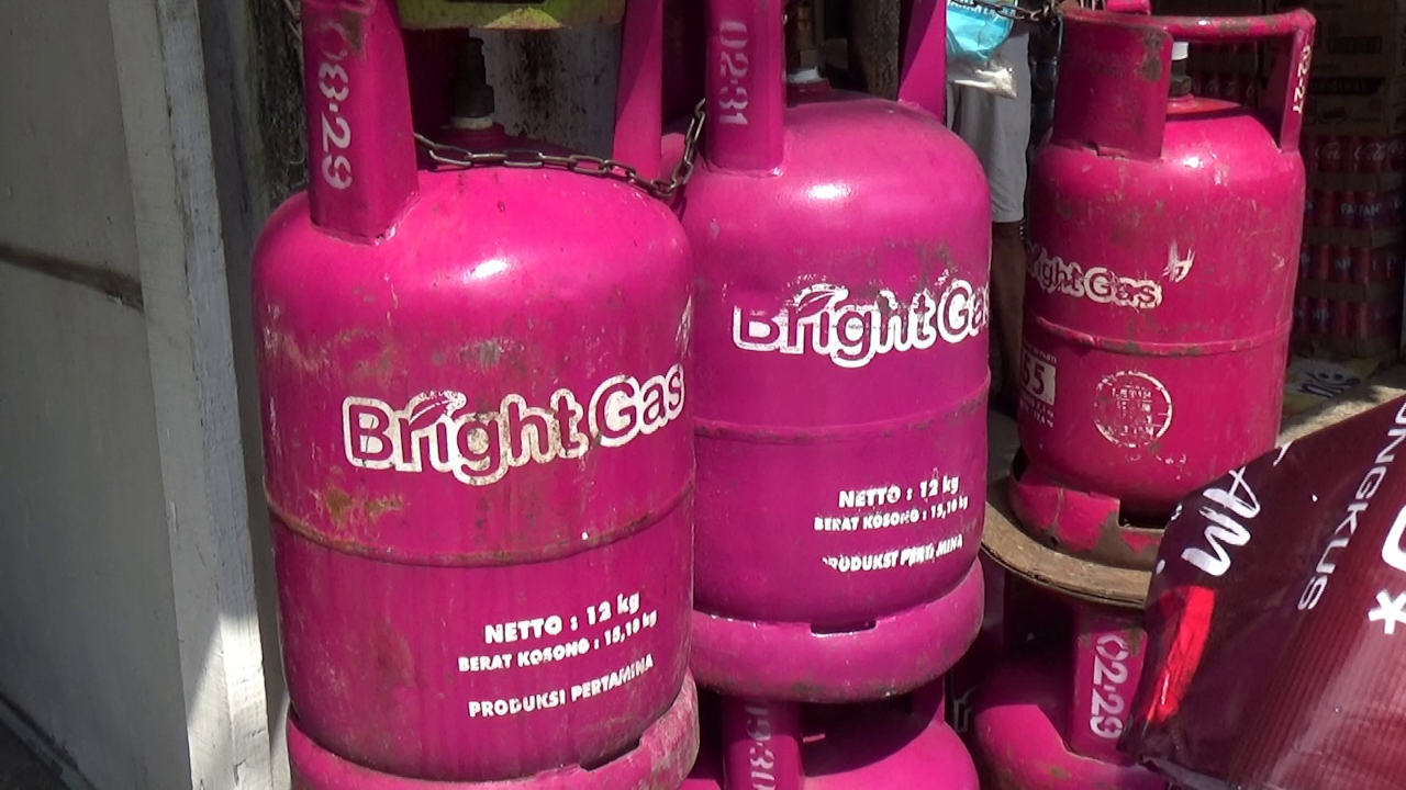 Harga Bright Gas Naik, Stok LPG 12 Kg di Palembang Kosong