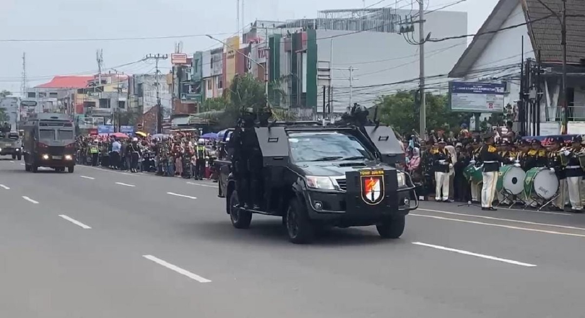  HUT TNI ke-79, Kodam II/Sriwijaya Gelar Upacara dan Defile Pasukan Serta Pameran Alutsista 